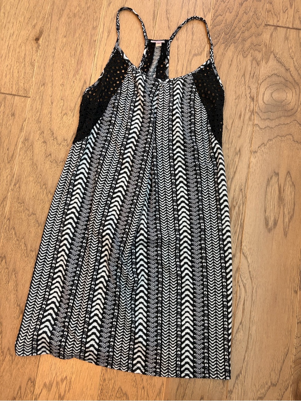 Black & White Patterned Sleeveless Coverup
